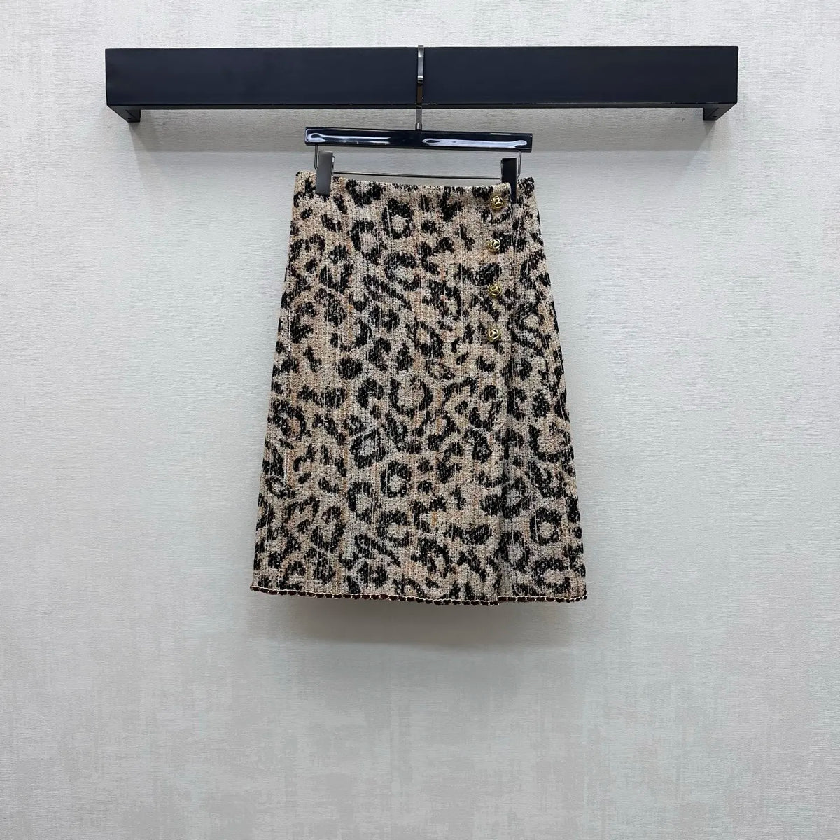 2026 Women Tweed Two Piece Set Leopard Wool Blend Trim Jacket High Waist A‑Line Midi Skirt Carved Buttons