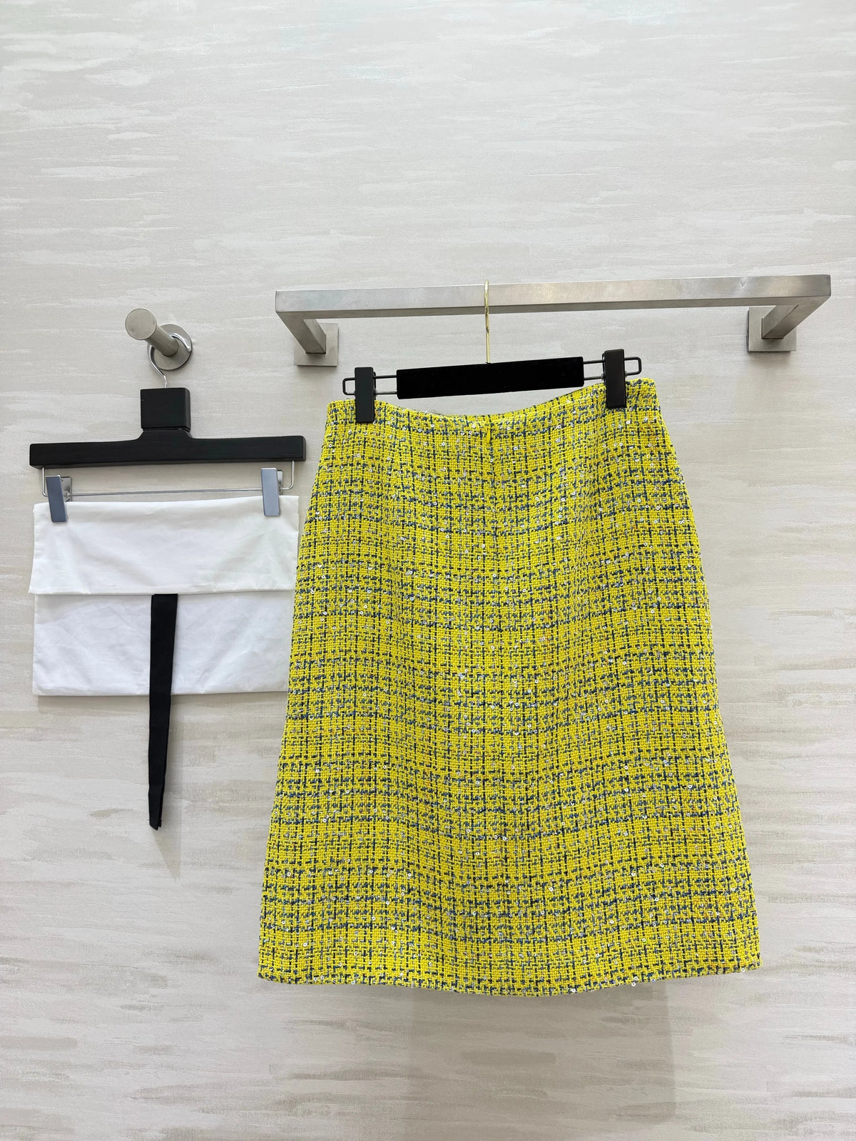 2026 Women Two Piece Tweed Matching Outfit Silver Yarn Blended Fabric Long Sleeve Jacket A‑Line Midi Skirt