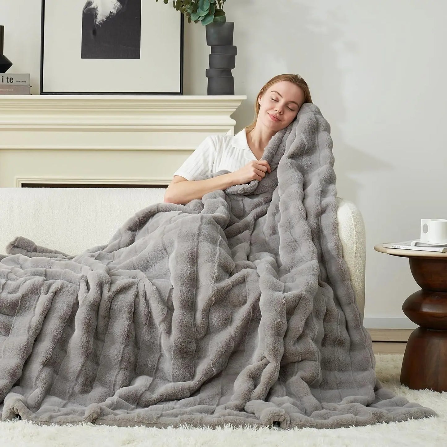 Fluffy Faux Fur Throw Blanket 60x80 Inches, Ultra Soft Grey Blanket for Couch Sofa Bed Living Room, Warm Cozy Gift