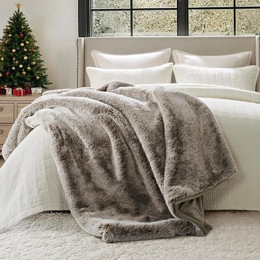 Soft Faux Chinchilla Fur Throw Blanket for Couch, Warm Thick Heavy Winter Throw Blanket 1220GSM for Bed, Fluffy Cozy Mink Blanke