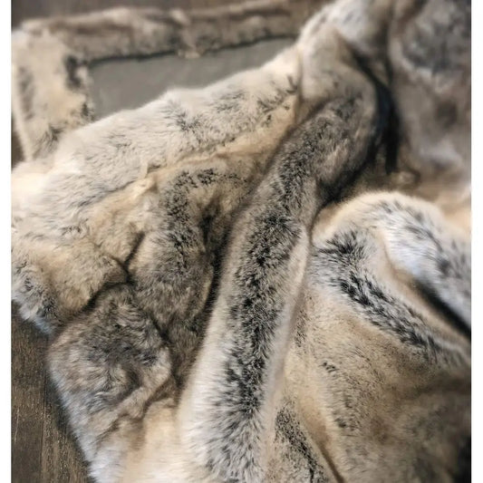 Luxury Faux Fur Throw Blanket Super Soft Oversized Thick Warm Afghan Reversible to Plush Velvet in Tan Grey Wolf, Cream Mink or