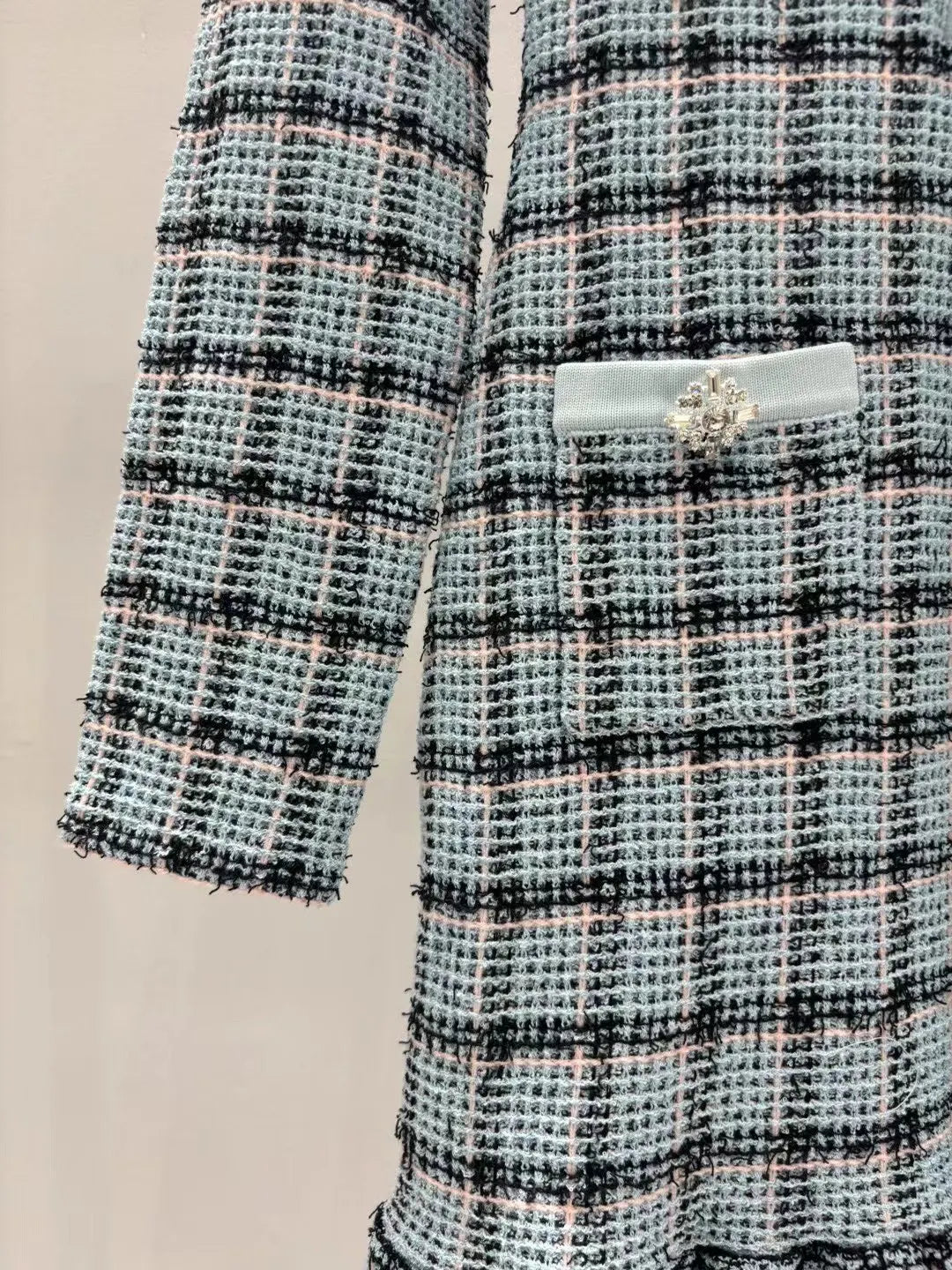 2026 Women Dress Knitted Plaid Beaded Neckline Flower Decor Buttons Multi Patch Pockets Long Sleeve Ruffle Hem