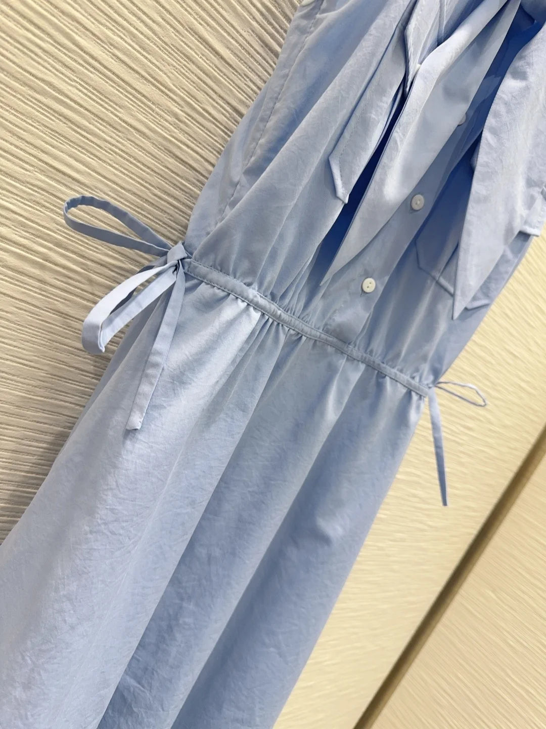 2026 Women Dress Relaxed Midi Shirt Dress Sleeveless Turn Down Collar Bow Ornament Waist Side Knot Stitched Chest Pockets