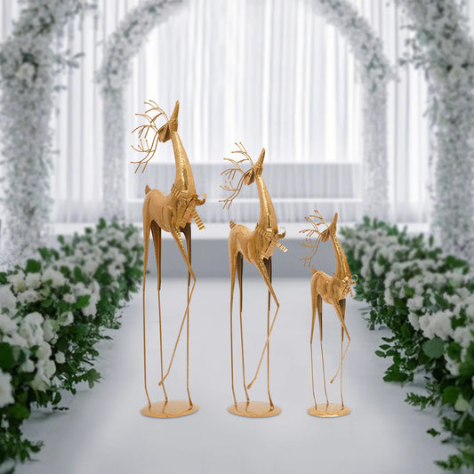 3Pcs Gold Iron House Studio Reindeer Statue, Christmas Decoration Indoor Reindeer Statue For Shop Windows, Stores, Party, Office