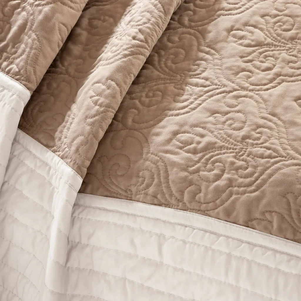 7 Piece Quilt Set with Euro Shams and Throw Pillows Beige King/Cal King (Beige + Cotton + King)"
