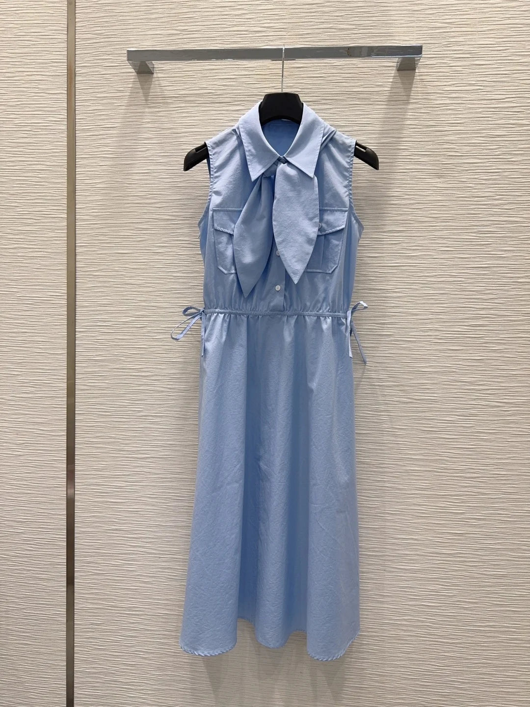 2026 Women Dress Relaxed Midi Shirt Dress Sleeveless Turn Down Collar Bow Ornament Waist Side Knot Stitched Chest Pockets