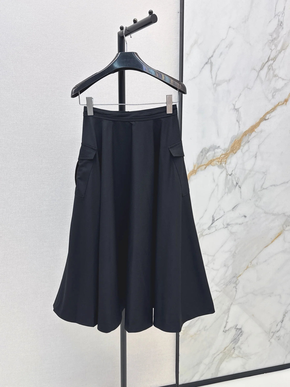 2026 Women Skirt High‑Waist A‑Line Midi Skirt Cargo‑Style Side Patch Pockets Side Single Row Metal Buttons Full Flare Swing H