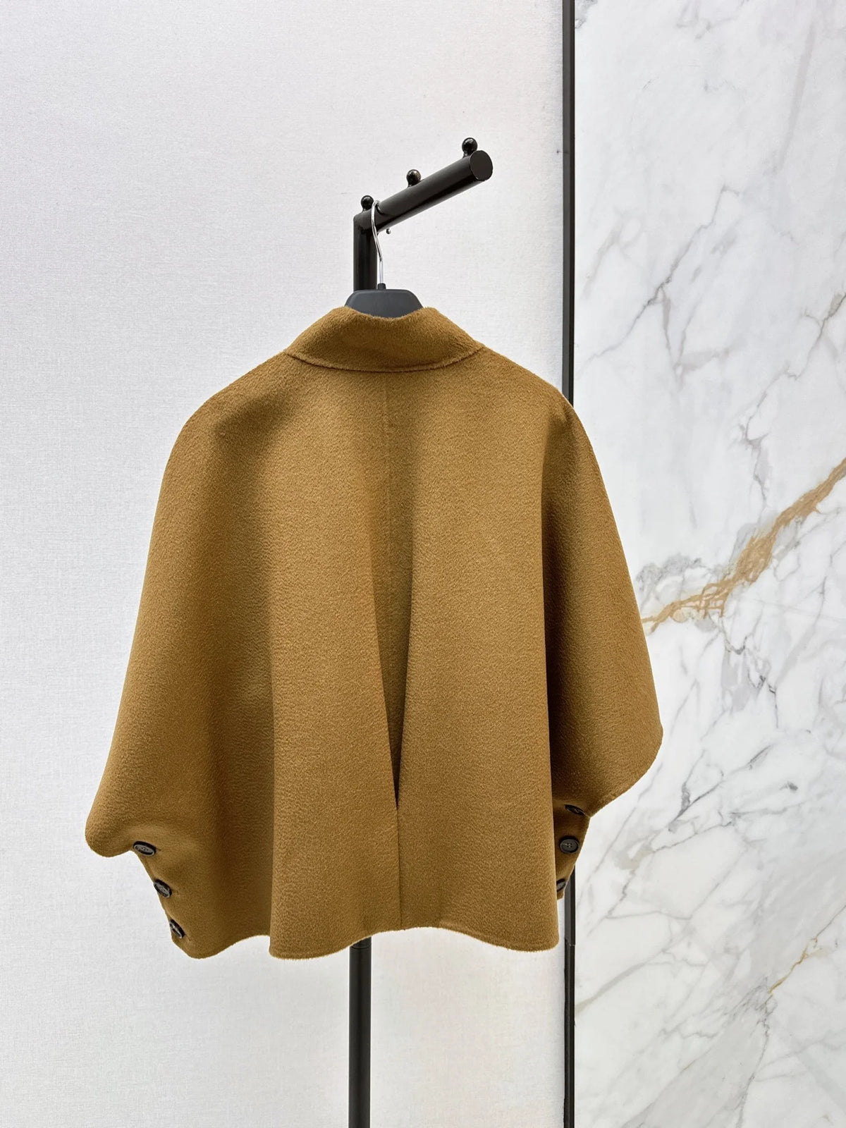 2026 Women Short Cape Jacket Custom Water Ripple Cashmere Fabric Soft Comfortable Pocket Contrast Leather Trim Irregular Drape