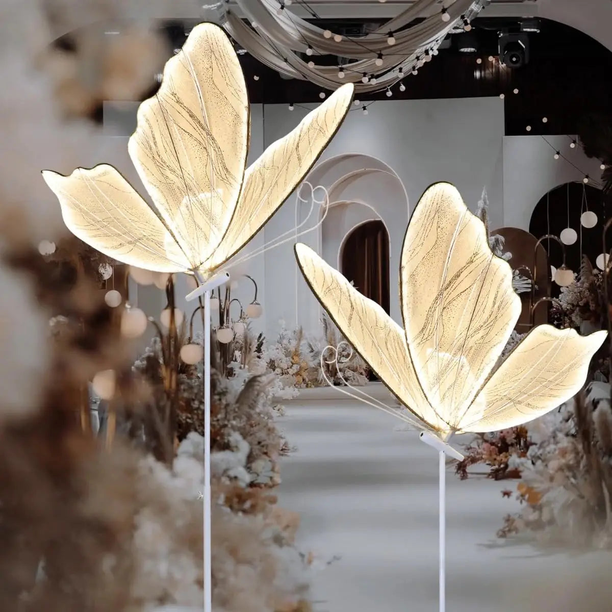 2-Pack Butterfly Wedding Aisle Lights Romantic Butterfly Decoration Lights, Adjustable Height,Dual Mounting for Indoor Weddings