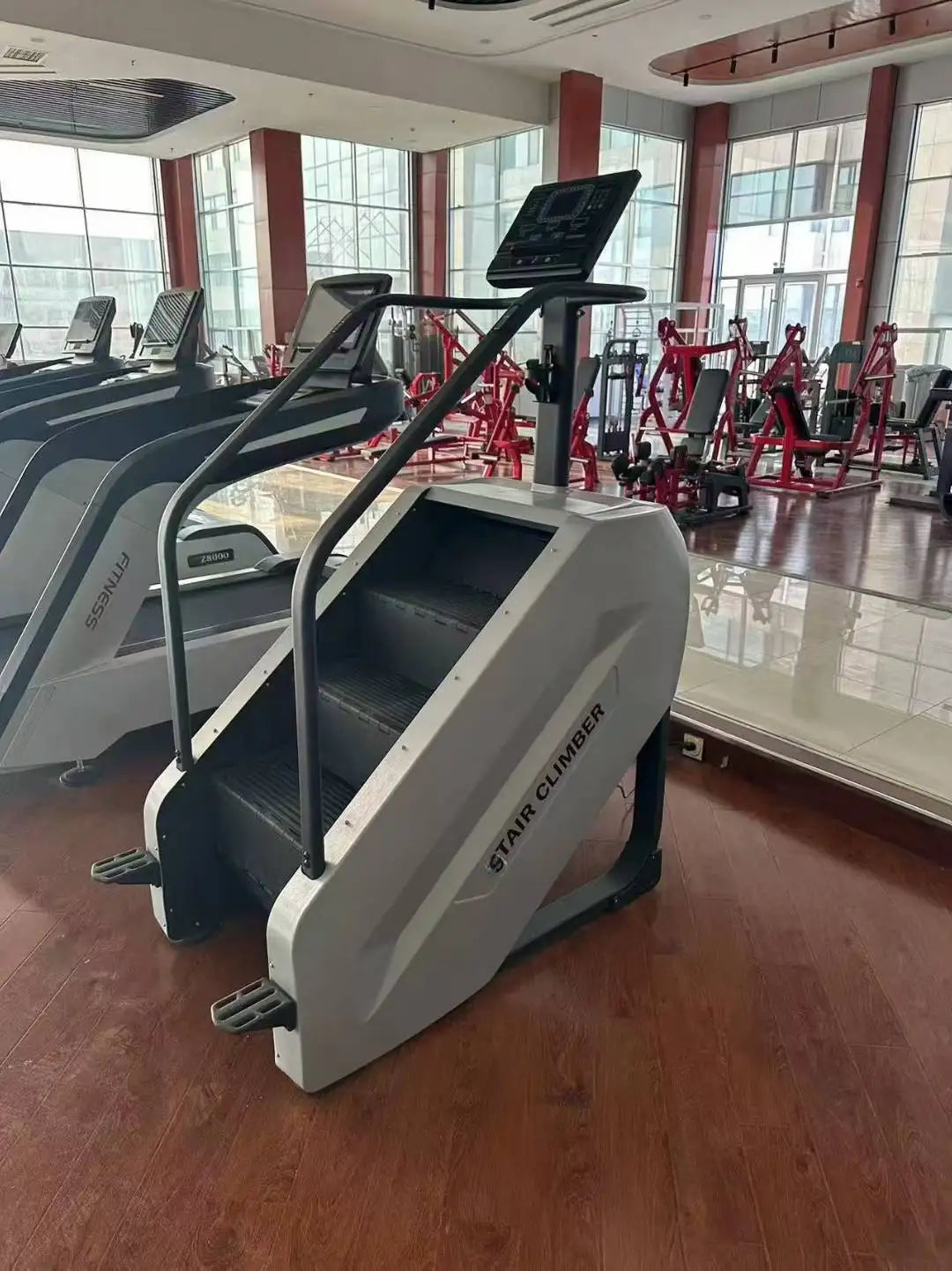 Stairmaster Electric Cardio Gym Equipment Body Building Fitness Machine For Sale Manufactured By Stairmaster