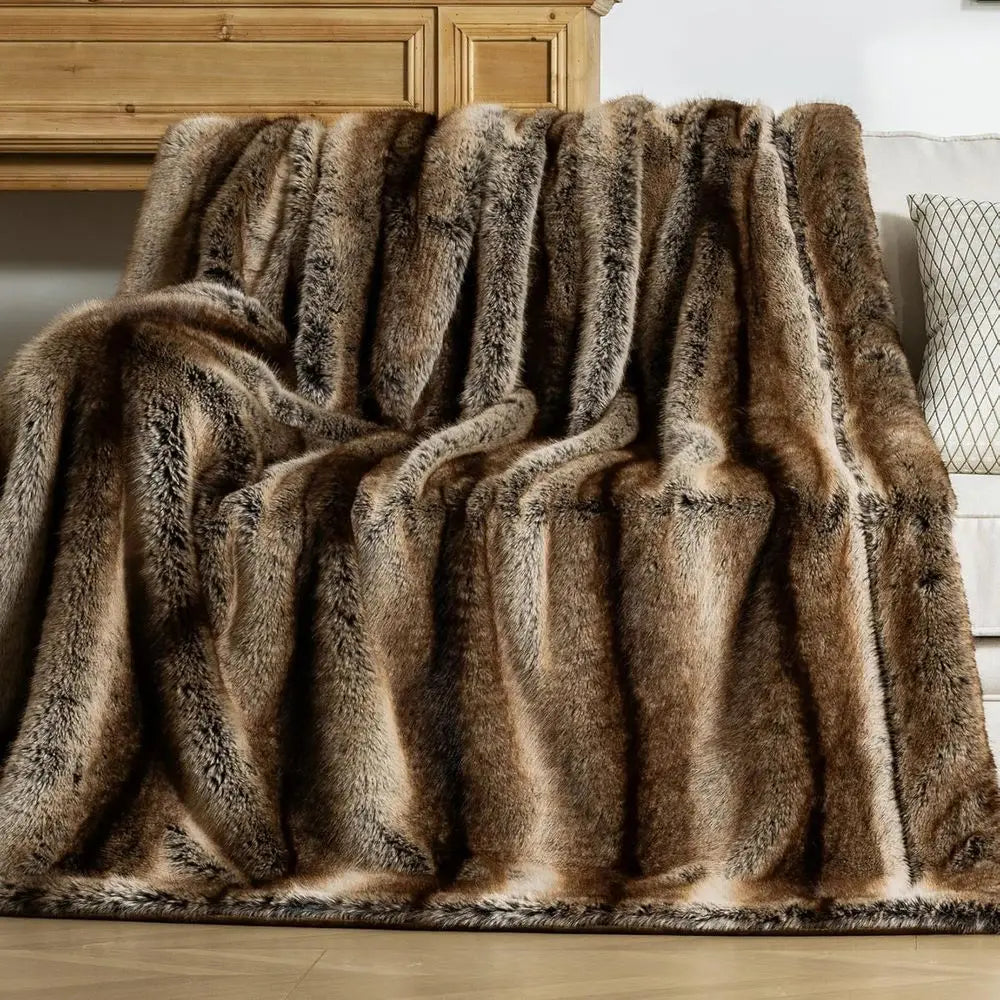 Faux Fur Blanket, Ultra Soft Luxury Fuzzy Throw Blanket, Long Pile Plush Cozy Warm Decorative Blanket for Couch, Sofa, Chair, Be