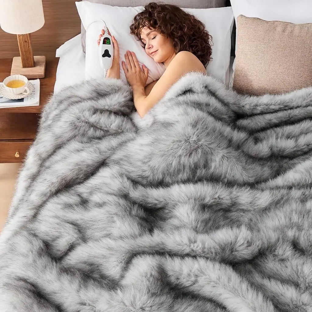 Heated Electric Blanket Throw, 50"X60" Faux Fur Heating Blanket with 10 Heat Levels & Auto Off, Cozy Winter Warming Gift