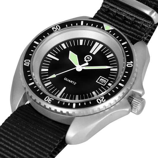 Qimei Classic UDT Men's Military Sport Watch Army Green Outdoor Diver SM8016C  Hardened Mineral Glass Japan Movement 300M