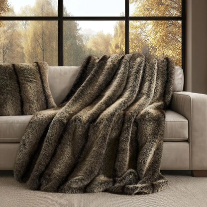 Luxury Faux Fur Throw Blanket, Soft Fluffy Faux Mink Blankets for Bed, Couch, Sofa, Thick Cozy Plush Warm Fur Throws with Revers