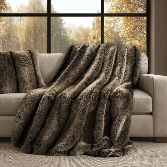Luxury Faux Fur Throw Blanket, Soft Fluffy Faux Mink Blankets for Bed, Couch, Sofa, Thick Cozy Plush Warm Fur Throws with Revers