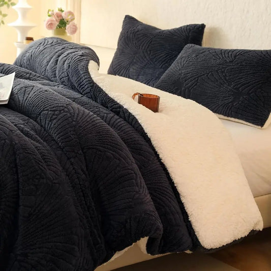 Sherpa Comforter Set Warm Cozy Premium Bedding, 3 Pieces, Full/Queen Size Geometric Quilt with 2 Pillowcases (90x90 Grey)