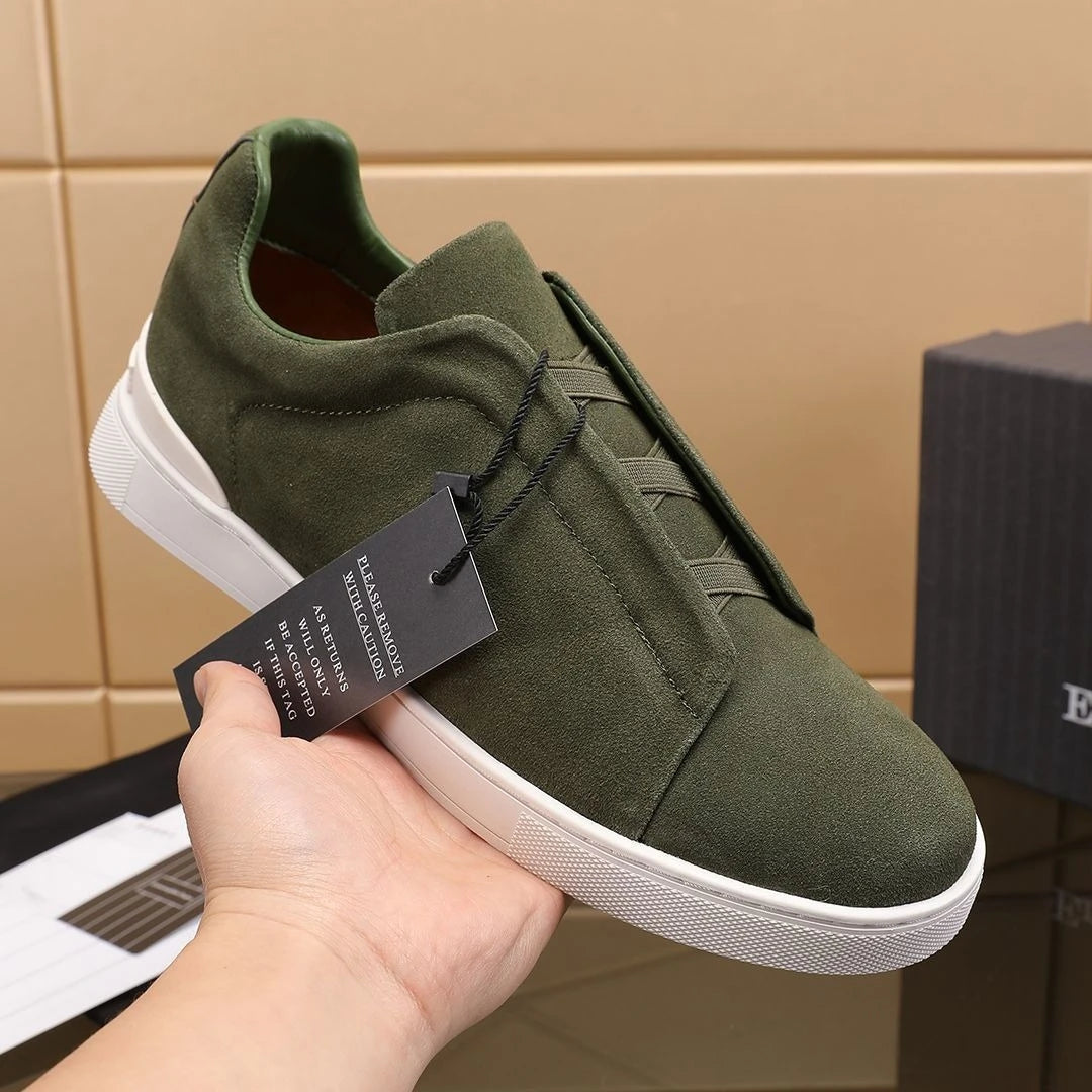 2025 New Genuine Leather High-End Men's Shoes, Slip-On European Trend Board Shoes, Casual Commute Versatile