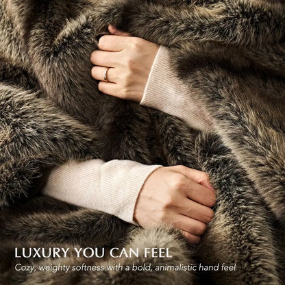 Luxury Faux Fur Throw Blanket, Soft Fluffy Faux Mink Blankets for Bed, Couch, Sofa, Thick Cozy Plush Warm Fur Throws with Revers