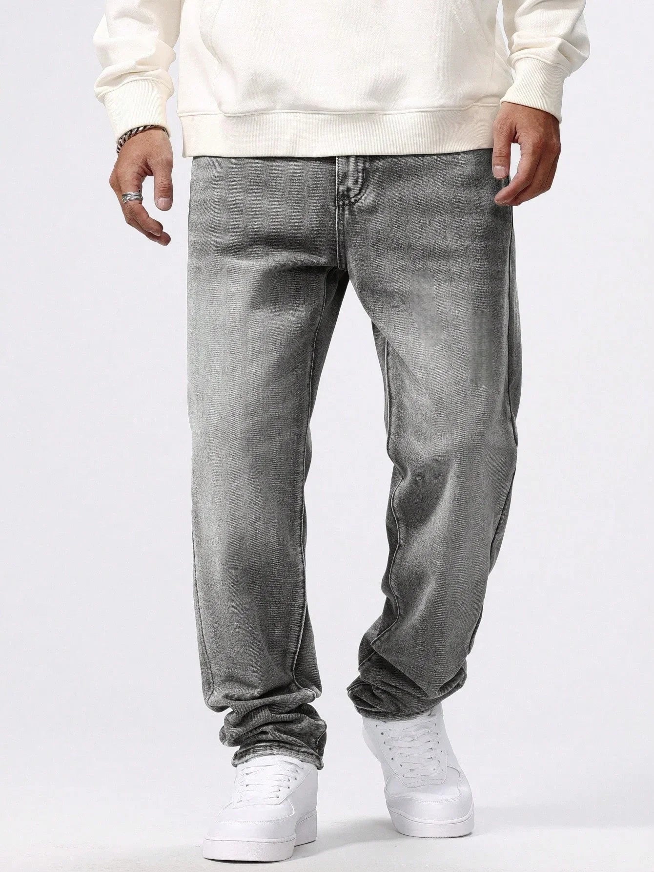 Men's Straight-leg Skinny Grey Jeans American street style is a minimalist design that is suitable for everyday wear