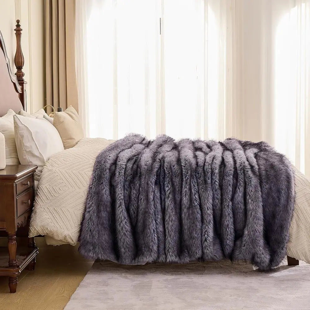 Fluffy Faux Fur Throw Blanket – Super Soft Warm Thick Plush Blanket for Bed, Couch & Office, Cozy Fuzzy Throw with Flannel Backi