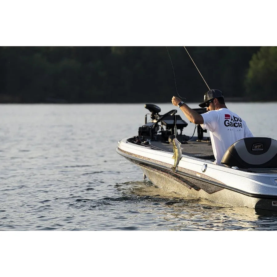 C3 Species Special Baitcast Round Fishing Reel for Precision Casting in Freshwater and Saltwater Environments HighSpeed Retriev