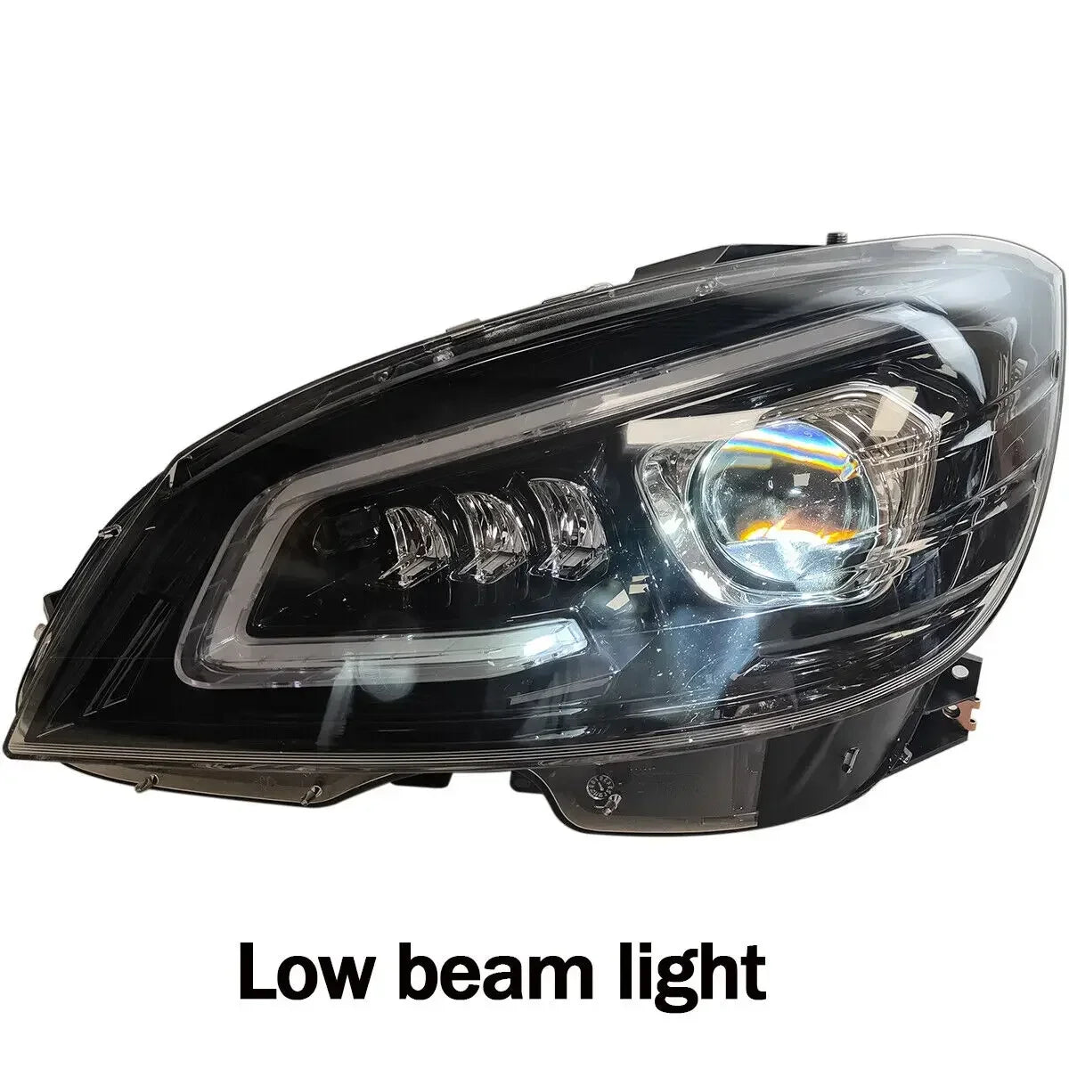 MAGICKIT Projector Headlights For 2007-2011 Mercedes C Class W204 S204 C300 C350 LED Headlamp Car Accessories