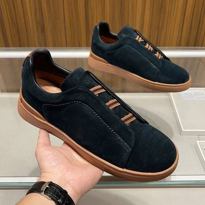 2025 New Genuine Leather High-End Men's Shoes, Slip-On European Trend Board Shoes, Casual Commute Versatile