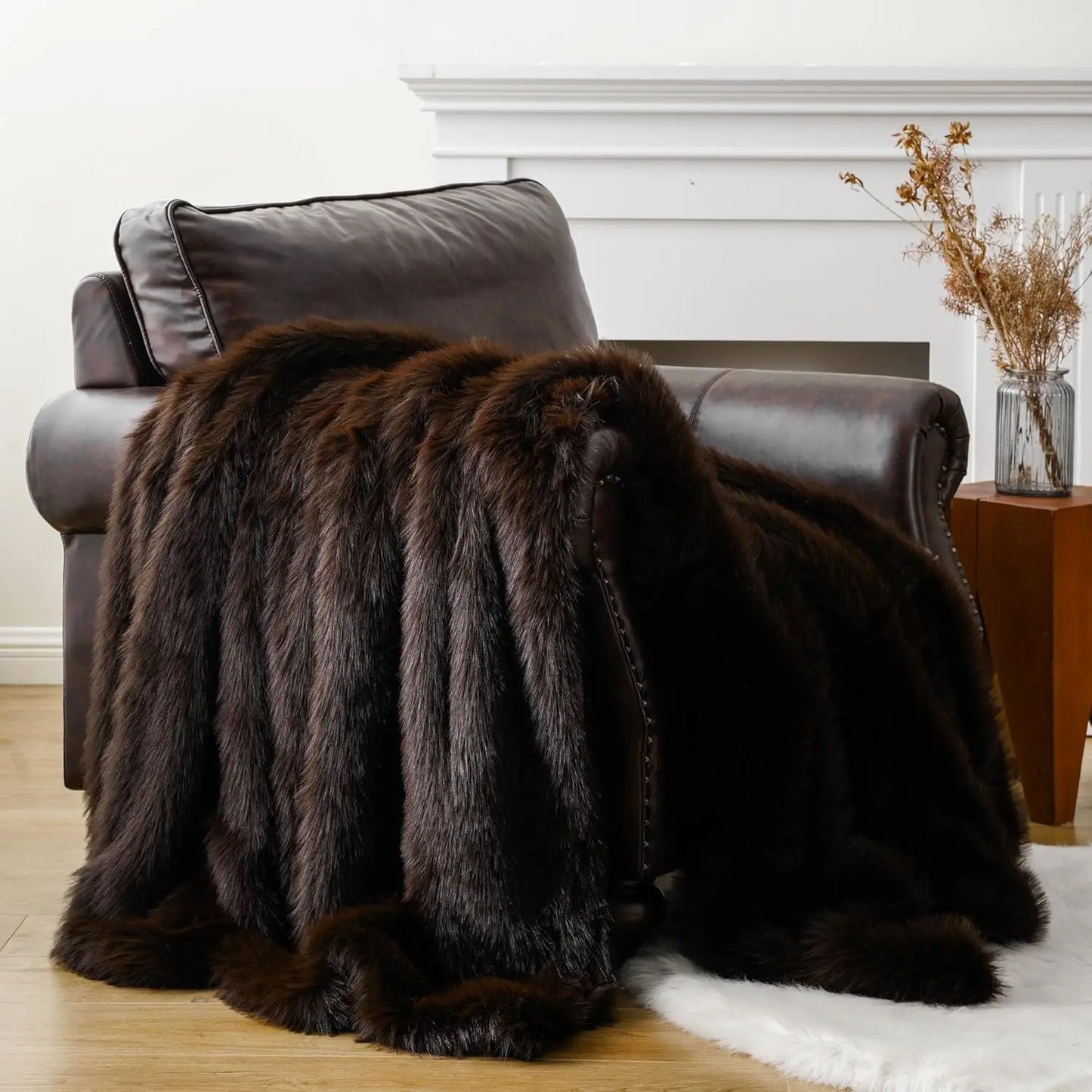 Luxury Brown Faux Fur Throw Blanket, Large Soft Warm Cozy Fuzzy Fluffy for Bed Home Decor King Size 60x80