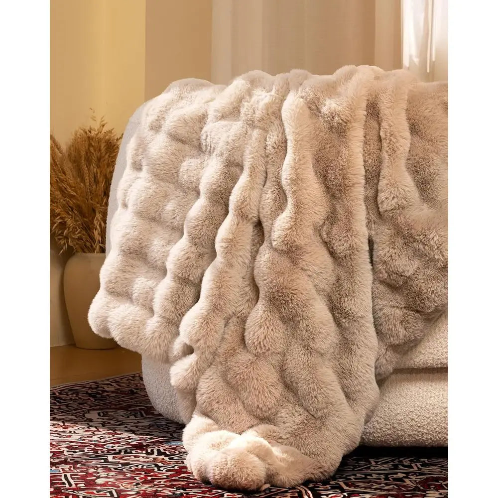 Ultra Sot Cozy aux ur Throw Blanket, uzzy Plush Thick Bubble Blanket, Oversize Luxury luy Blanket or Couch, Soa, Bedroom, and Li