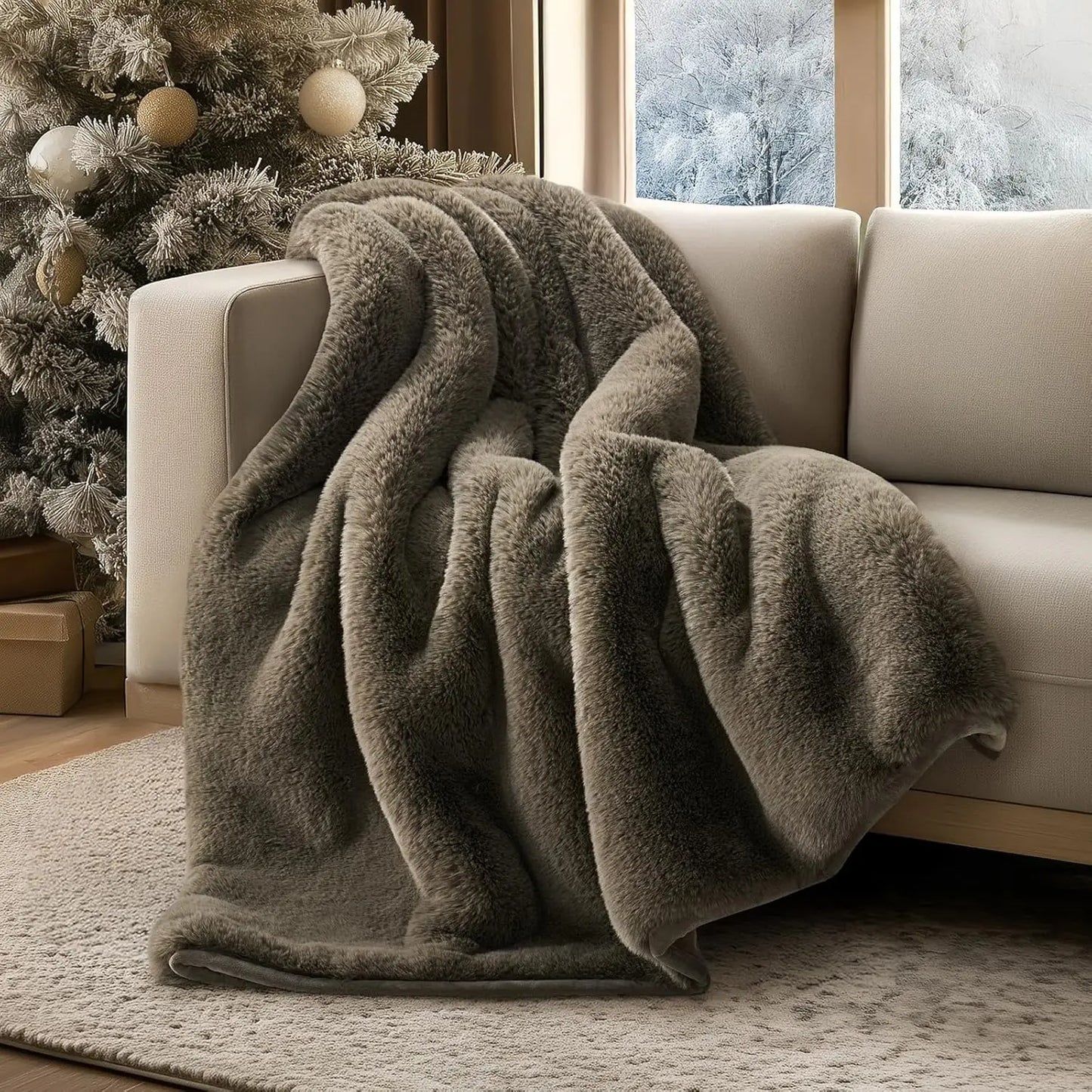 Luxury Soft Faux Chinchilla Fur Throw Blanket, Warm Heavy Winter Blanket for Couch and Bed, Reversible Velvet, 50x60 Inches
