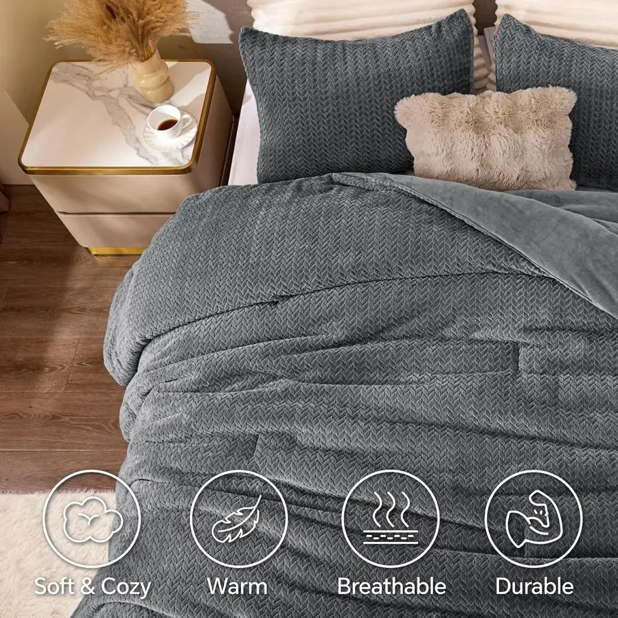Flannel Fleece Queen Comforter Set Furry Grey Leaves Pattern Faux Fur Bed Set, Winter Ultra Soft Fuzzy Comfort Set, Velvet Beddi
