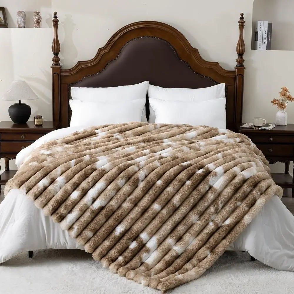 Throw Blanket for Couch - 108" x 90" Faux Rabbit Fur Throw Blanket Cozy Soft Warm Blankets for Bed Sofa Bedroom Living Room Fluf