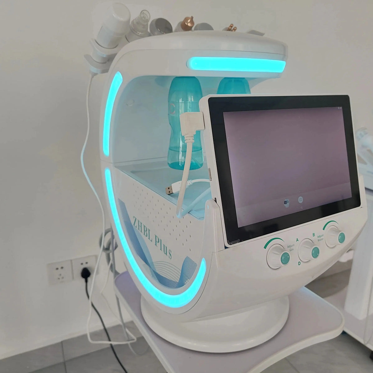Smart Ice Blue Plus 7-in-1 Hydro Facial Machine with AI Skin Analyzer, Professional Hydro Dermabrasion, Deep Pore Cleansing