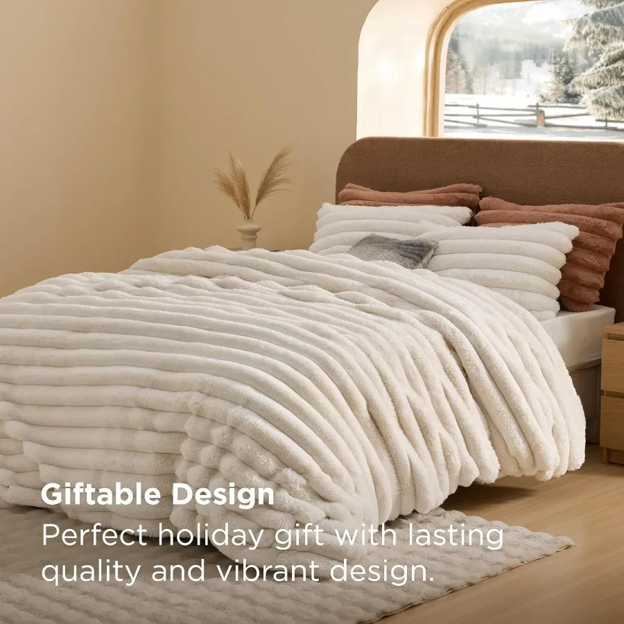 Queen Size Faux Fur Duvet Cover Set in Beige - Soft Cozy Shaggy Winter Warm Luxury Fuzzy Bedding with 1 Duvet Cover and 2 Pillo