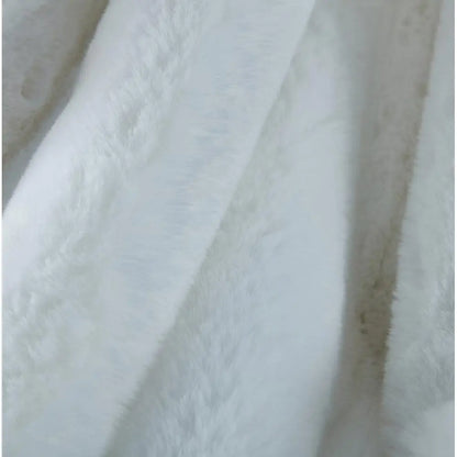 Luxury Chinchilla Faux Fur Throw Blanket (50" x 60")