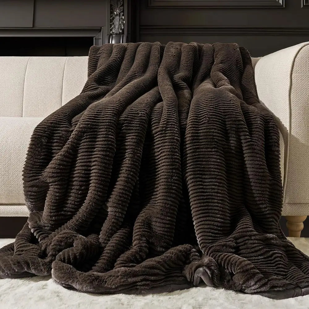 Ultra Sot aux ur Throw Blanket or Couch, Luxury Scuted Texture aux Rabbit ur Blanket or Bed, luy Thick Plush Warm uzzy Throw, 92