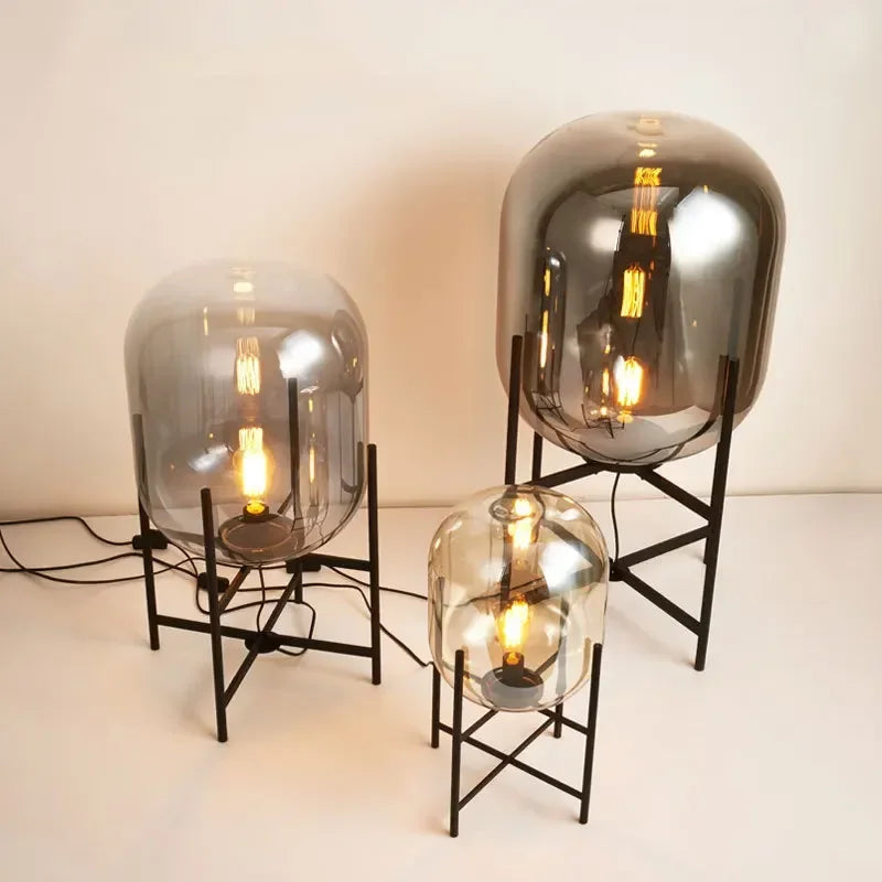 Creative LED Glass Ball Floor Lamp Post Modern Hotel Coffee Shop Bedroom Bedside Reading Glass Decorative Floor Lamp