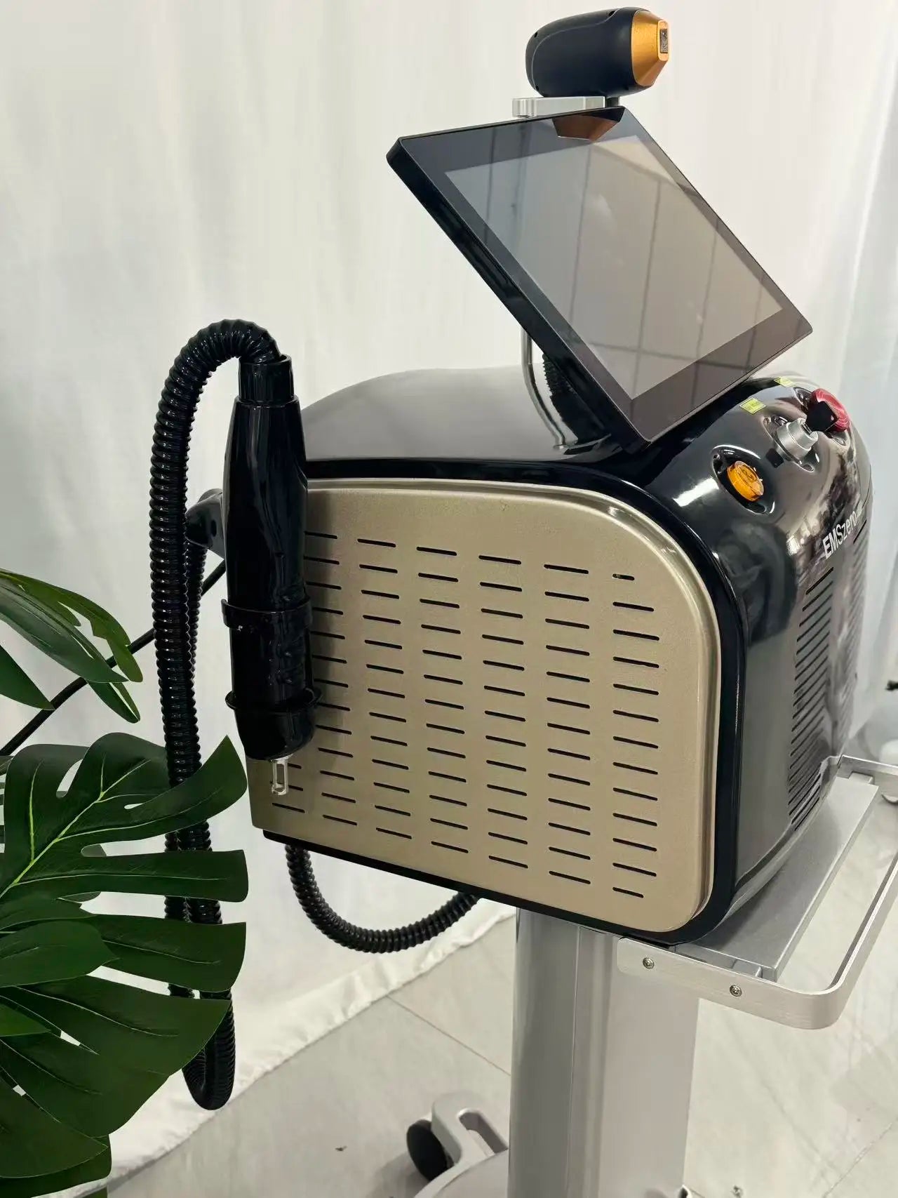 Hot Sale: 2-in-1 Ice Diode Laser Hair Removal Machine, 755, 808, 1064 nm Q-Switched Nd:YAG Picosecond Tattoo Price Beauty Equipm
