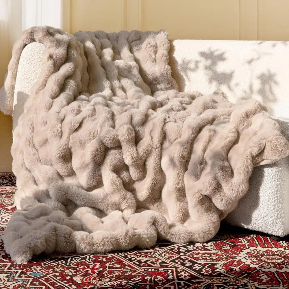 Ultra Sot Cozy aux ur Throw Blanket, uzzy Plush Thick Bubble Blanket, Oversize Luxury luy Blanket or Couch, Soa, Bedroom, and Li