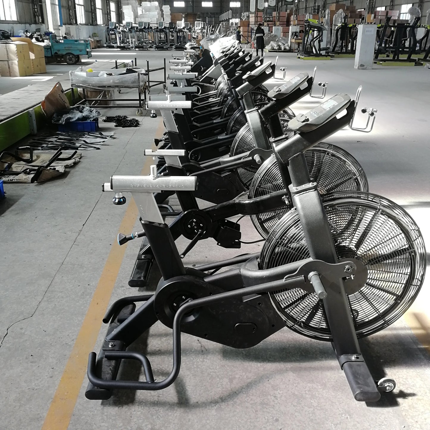 Fitness Manufacturer Home Commercial Cardio Machine Air Resistance Bike Fitness Equipment Sport Machine Air Bike Gym