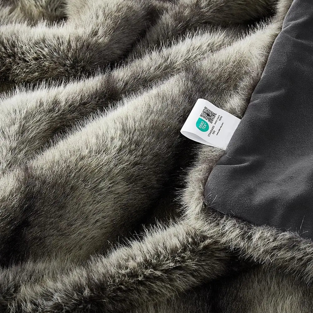 High-end Premium Fuzzy Faux Wolf Fur Throw Blanket 50" x 60", Luxury Cozy Accent Thick Animal Skin Fluffy Fox Blanket for Couch