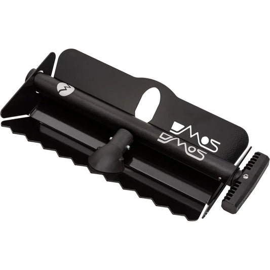 Lightweight Aluminum Sand and Snow Shovel with Extendable Collapsible Handle for Camping and Outdoor Use