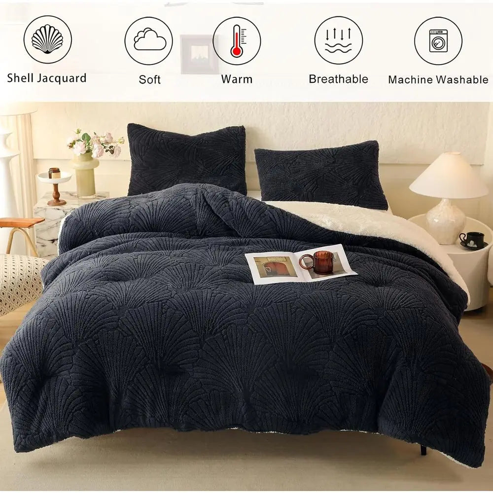 Sherpa Comforter Set Warm Cozy Premium Bedding, 3 Pieces, Full/Queen Size Geometric Quilt with 2 Pillowcases (90x90 Grey)