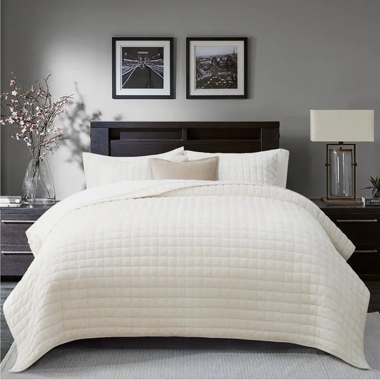 Luxury Velvet Quilt Set King Size, Lightweight Velvet Comforter Set, Oversized Bedspread Coverlet Quilted Bedding Set, with 2 Ma