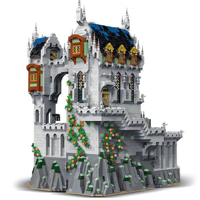 8603PCS Medieval Castle House Modular Buildings Blocks European Style City Street View Apartment Architecture Brick Model Kit Boys Toy Adult Kid Gift