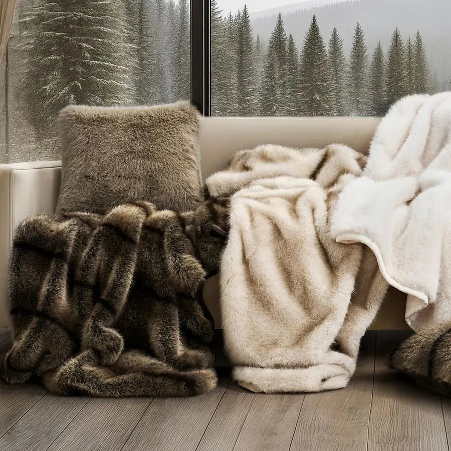 Luxury Faux Fur Throw Blanket, Soft Fluffy Faux Mink Blankets for Bed, Couch, Sofa, Thick Cozy Plush Warm Fur Throws with Revers
