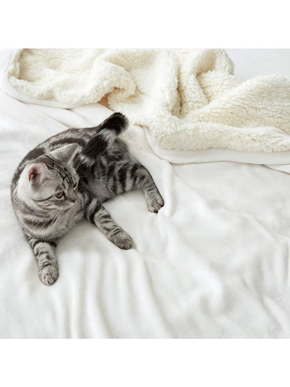 Queen Sherpa Fleece Blanket – Super Soft, Reversible Plush Throw for Bed or Couch